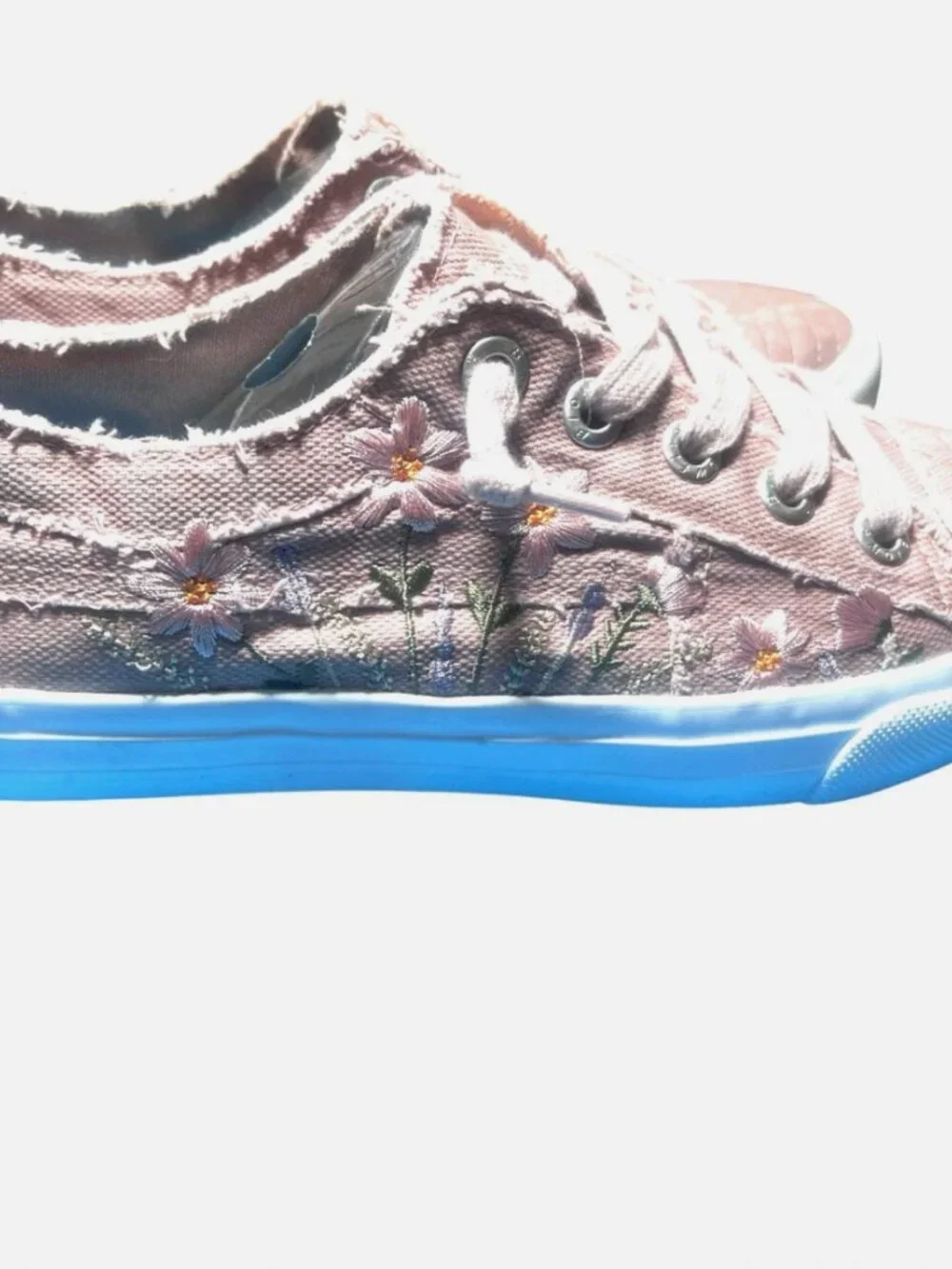 Blowfish Malibu Women's Sadie-Sun Sneakers in a pink floral embroidered 7.5 - Picture 3 of 5